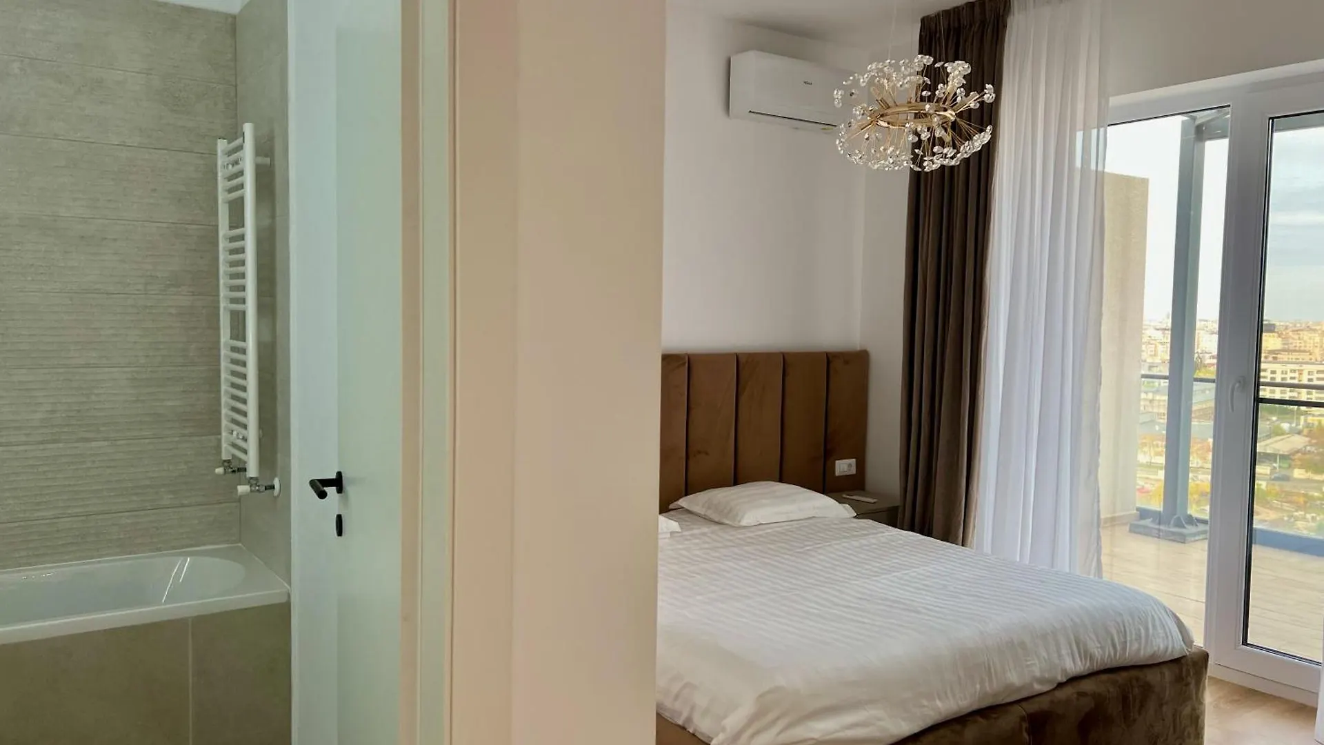 Perfect View At 11Th Floor - Duplex Apartment Bucharest